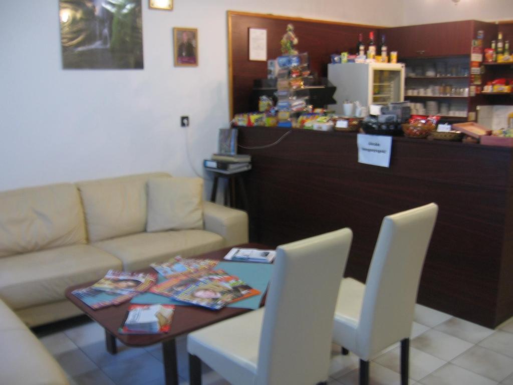 Gödöllő 玛特萨尔瓦托里斯旅馆酒店 外观 照片